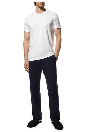 Мужская футболка TOM FORD белого цвета, арт. T4M081410 | Фото 2 (Длина (для топов): Стандартные; Материал внешний: Хлопок, Синтетический материал; Рукава: Короткие; Кросс-КТ: домашняя одежда)