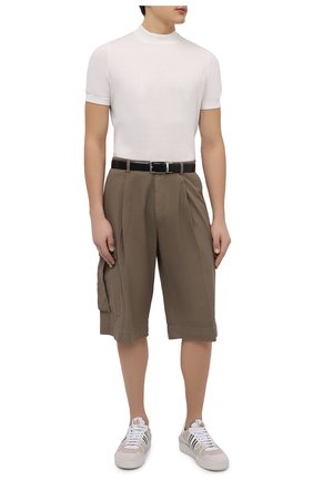 Мужские хлопковые шорты DRIES VAN NOTEN коричневого цвета по цене 51400 руб., арт. 221-020937-4030 | Фото 2 Мужские хлопковые шорты DRIES VAN NOTEN коричневого цвета, арт. 221-020937-4030 | Фото 2 (Материал внешний: Хлопок; Длина Шорты М: Ниже колена; Мужское Кросс-КТ: Шорты-одежда; Принт: Без принта; Стили: Ретро, Милитари; Силуэт М (брюки): Карго; Случай: Повседневный)