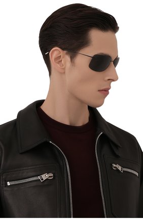 Мужские солнцезащитные очки SILHOUETTE черного цвета по цене 34000 руб., арт. 8698/9140 | Фото 2 Мужские солнцезащитные очки SILHOUETTE черного цвета, арт. 8698/9140 | Фото 2 (Кросс-КТ: С/з-мужское; Тип очков: С/з; Очки форма: Прямоугольные; Оптика Гендер: оптика-мужское)