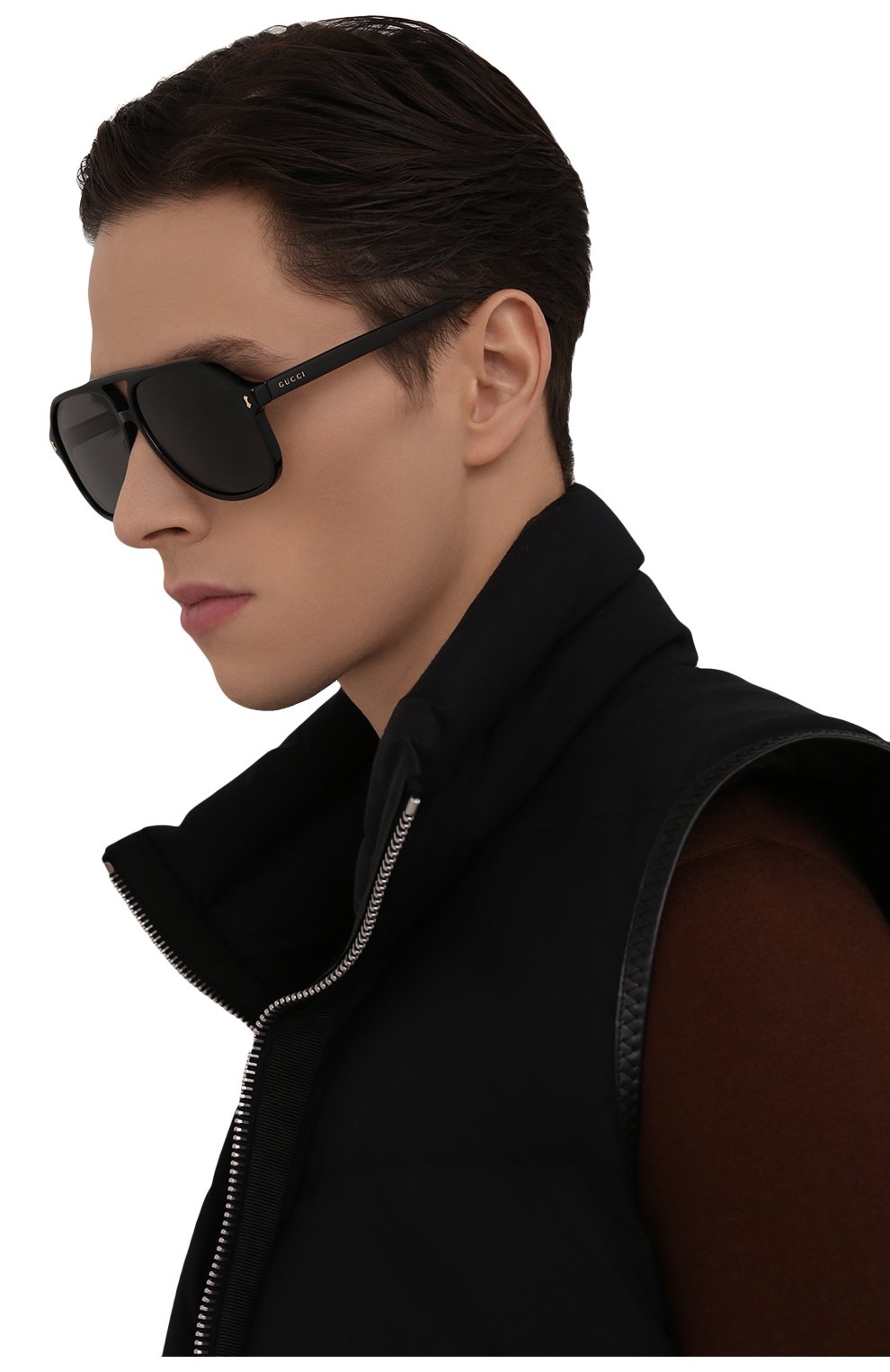 Мужские солнцезащитные очки GUCCI черного цвета, арт. GG1042S 001 | Фото 2 (Кросс-КТ: С/з-мужское; Тип очков: С/з; Очки форма: Авиаторы; Оптика Гендер: оптика-мужское)