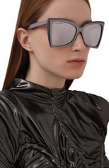 Женские солнцезащитные очки BALENCIAGA серого цвета, арт. BB0174S 004 | Фото 2 (Тип очков: С/з; Оптика Гендер: оптика-женское; Очки форма: Бабочка)