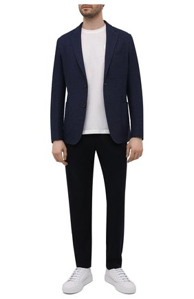 Мужской хлопковый пиджак ERMENEGILDO ZEGNA темно-синего цвета по цене 219500 руб., арт. UZC64/SDF | Фото 2 Мужской хлопковый пиджак ERMENEGILDO ZEGNA темно-синего цвета, арт. UZC64/SDF | Фото 2 (Длина (для топов): Стандартные; Материал подклада: Хлопок; Материал внешний: Хлопок; Рукава: Длинные; Случай: Повседневный; 1-2-бортные: Однобортные; Пиджаки М: Прямой; Стили: Кэжуэл)