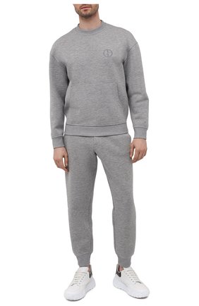 Мужские джоггеры GIORGIO ARMANI серого цвета по цене 83900 руб., арт. 3LSP52/SJGCZ | Фото 2 Мужские джоггеры GIORGIO ARMANI серого цвета, арт. 3LSP52/SJGCZ | Фото 2 (Длина (брюки, джинсы): Стандартные; Силуэт М (брюки): Джоггеры; Стили: Спорт-шик; Материал внешний: Синтетический материал)