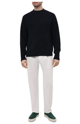 Мужские замшевые слипоны GIORGIO ARMANI зеленого цвета по цене 64300 руб., арт. X2Y005/XN141 | Фото 2 Мужские замшевые слипоны GIORGIO ARMANI зеленого цвета, арт. X2Y005/XN141 | Фото 2 (Материал внешний: Кожа, Замша; Материал внутренний: Натуральная кожа; Стили: Кэжуэл)