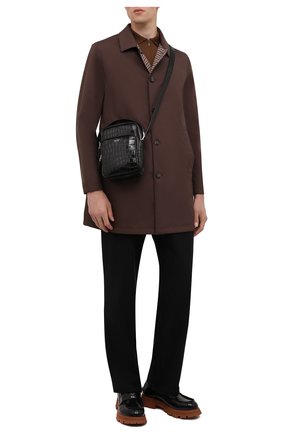 Мужская кожаная сумка TOM FORD черного цвета по цене 212000 руб., арт. H0465P-LCL168 | Фото 2 Мужская кожаная сумка TOM FORD черного цвета, арт. H0465P-LCL168 | Фото 2 (Материал: Натуральная кожа; Ремень/цепочка: На ремешке; Размер: small)