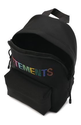 Женский рюкзак VETEMENTS черного цвета по цене 776500 тенге, арт. UE52BA740B 1302/W | Фото 5 Женский рюкзак VETEMENTS черного цвета, арт. UE52BA740B 1302/W | Фото 5 (Размер: medium; Материал: Текстиль)