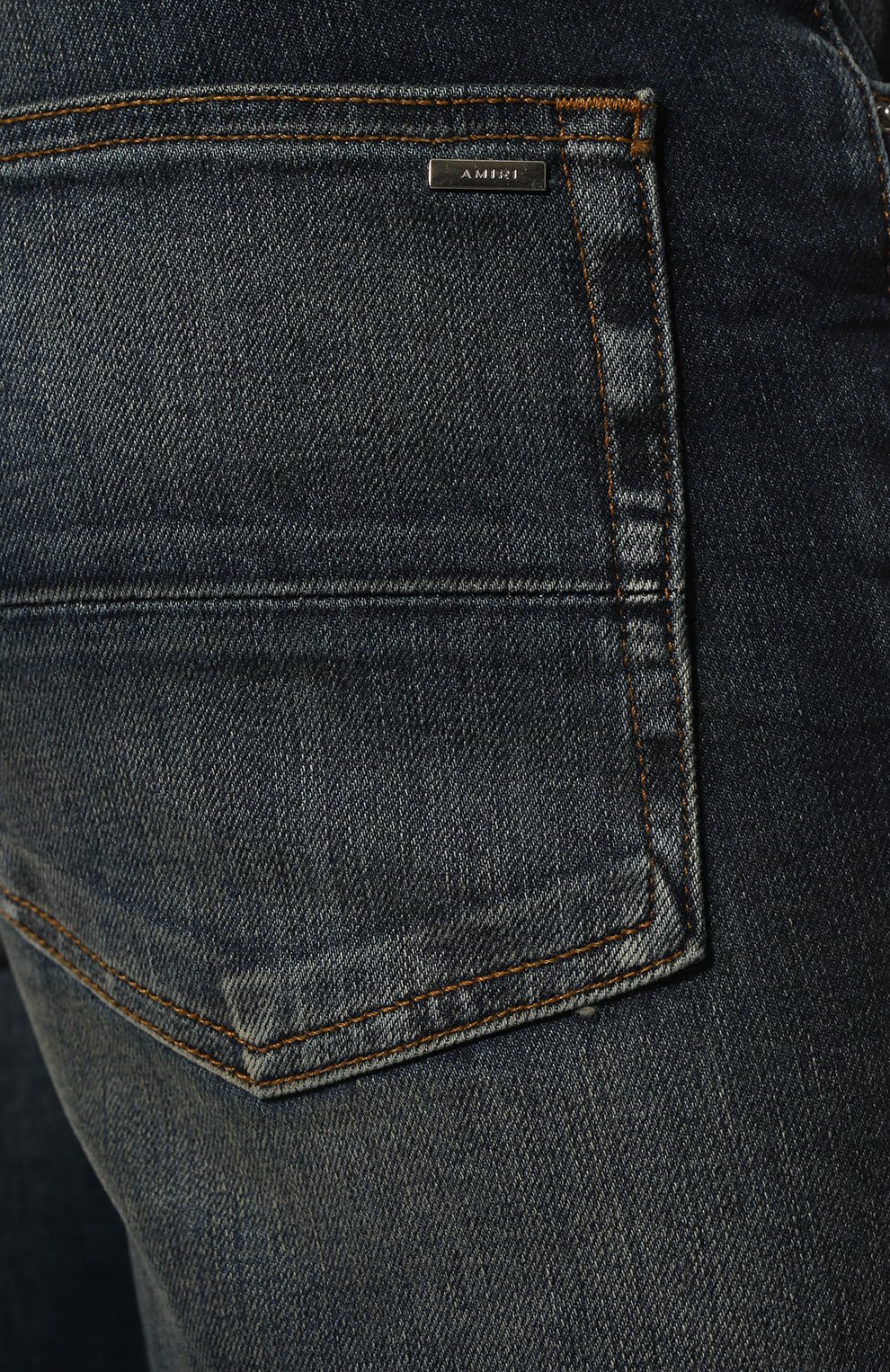 Мужские джинсы AMIRI синего цвета, арт. PS22MDS144-403 | Фото 5 (Силуэт М (брюки): Узкие; Кросс-КТ: Деним; Длина (брюки, джинсы): Стандартные; Стили: Гранж; Материал внешний: Хлопок, Деним; Детали: Потертости)