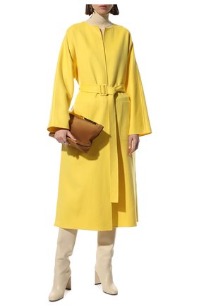 Женское кашемировое пальто LORO PIANA желтого цвета, арт. FAL6319 | Фото 2 (Длина (верхняя одежда): Длинные; Материал внешний: Кашемир, Шерсть; Рукава: Длинные; 1-2-бортные: Однобортные; Стили: Кэжуэл; Региональные ограничения белый список (Axapta Mercury): RU)