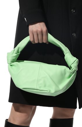 Женская сумка double knot mini BOTTEGA VENETA светло-зеленого цвета, арт. 629635/V1BW0 | Фото 2 (Материал: Натуральная кожа; Размер: mini; Сумки-технические: Сумки top-handle)