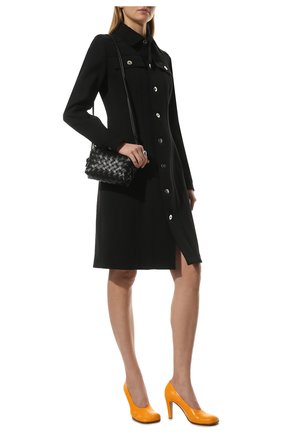 Женские кожаные туфли the block BOTTEGA VENETA оранжевого цвета по цене 458000 тенге, арт. 690050/VBS00 | Фото 2 Женские кожаные туфли the block BOTTEGA VENETA оранжевого цвета, арт. 690050/VBS00 | Фото 2 (Каблук высота: Высокий; Материал внутренний: Натуральная кожа; Подошва: Плоская; Материал внешний: Кожа; Каблук тип: Устойчивый)