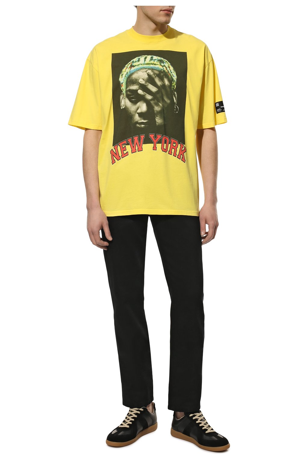 Мужская хлопковая футболка DIEGO VENTURINO желтого цвета, арт. SS22-DV TS0 BNY01 | Фото 2 (Рукава: Короткие; Длина (для топов): Стандартные; Стили: Гранж; Принт: С принтом; Материал внешний: Хлопок)