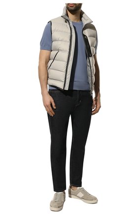 Мужской хлопковый джемпер CORNELIANI голубого цвета по цене 43650 руб., арт. 89M517-2125120/00 | Фото 2 Мужской хлопковый джемпер CORNELIANI голубого цвета, арт. 89M517-2125120/00 | Фото 2 (Длина (для топов): Стандартные; Рукава: Короткие; Материал внешний: Хлопок; Мужское Кросс-КТ: Джемперы; Вырез: Круглый; Принт: Без принта; Стили: Кэжуэл)