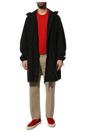 Мужские замшевые слипоны GIORGIO ARMANI красного цвета по цене 64300 руб., арт. X2Y005/XN141 | Фото 2 Мужские замшевые слипоны GIORGIO ARMANI красного цвета, арт. X2Y005/XN141 | Фото 2 (Материал внутренний: Натуральная кожа; Материал внешний: Кожа, Замша; Стили: Кэжуэл)
