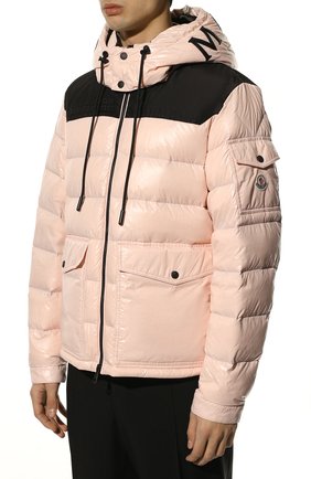Мужская пуховая куртка gombei MONCLER светло-розового цвета, арт. H1-091-1A001-04-53A0E | Фото 3 (Кросс-КТ: Куртка; Мужское Кросс-КТ: пуховик-короткий; Рукава: Длинные; Материал внешний: Синтетический материал; Материал подклада: Синтетический материал; Длина (верхняя одежда): Короткие; Стили: Романтичный; Материал утеплителя: Пух и перо)