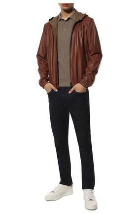 Мужские джинсы CANALI темно-синего цвета по цене 37100 руб., арт. 91700R/PX00816 | Фото 2 Мужские джинсы CANALI темно-синего цвета, арт. 91700R/PX00816 | Фото 2 (Материал внешний: Хлопок, Деним; Длина (брюки, джинсы): Стандартные; Кросс-КТ: Деним; Силуэт М (брюки): Прямые; Стили: Кэжуэл, Классический)