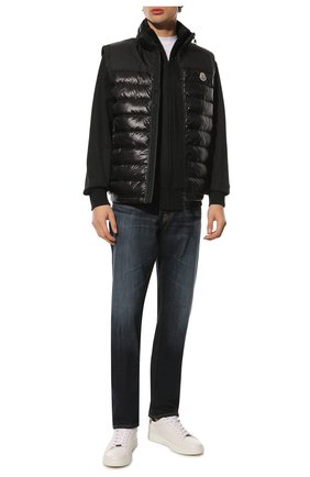 Мужской пуховый жилет ortac MONCLER черного цвета по цене 94700 руб., арт. H1-091-1A000-58-M1591 | Фото 2 Мужской пуховый жилет ortac MONCLER черного цвета, арт. H1-091-1A000-58-M1591 | Фото 2 (Материал подклада: Синтетический материал; Материал утеплителя: Пух и перо; Длина (верхняя одежда): Короткие; Материал внешний: Синтетический материал; Кросс-КТ: Куртка, Пуховик; Стили: Кэжуэл; Региональные ограничения белый список (Axapta Mercury): RU)