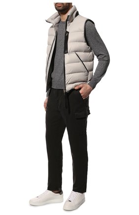 Мужские брюки-карго CANALI черного цвета по цене 41200 руб., арт. 91663/PT01078 | Фото 2 Мужские брюки-карго CANALI черного цвета, арт. 91663/PT01078 | Фото 2 (Материал внешний: Хлопок, Лиоцелл, Растительное волокно; Длина (брюки, джинсы): Стандартные; Случай: Повседневный; Силуэт М (брюки): Карго; Стили: Кэжуэл)