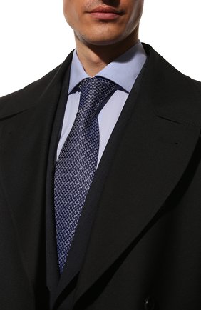 Мужской шелковый галстук BRIONI темно-синего цвета, арт. 062I00/P1465 | Фото 2 (Материал: Текстиль, Шелк; Принт: С принтом)