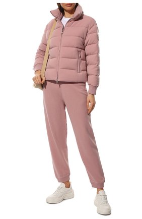 Женская пуховая куртка cayeux MONCLER розового цвета, арт. H1-093-1A000-67-M1519 | Фото 2 (Кросс-КТ: Куртка; Материал утеплителя: Пух и перо; Рукава: Длинные; Материал внешний: Кашемир, Шерсть; Стили: Спорт-шик; Длина (верхняя одежда): Короткие; Материал подклада: Синтетический материал; Женское Кросс-КТ: Пуховик-куртка; Региональные ограничения белый список (Axapta Mercury): RU)