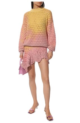 Женский хлопковый свитер THE ATTICO розового цвета, арт. 222WCK49/C044 | Фото 2 (Рукава: Длинные; Длина (для топов): Стандартные; Стили: Романтичный; Материал внешний: Хлопок; Женское Кросс-КТ: Свитер-одежда; Региональные ограничения белый список (Axapta Mercury): RU)
