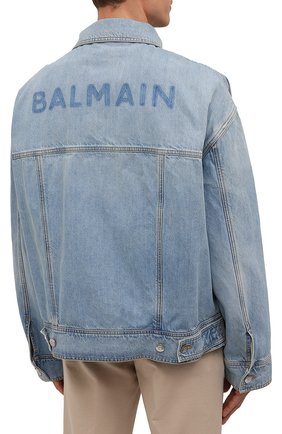 Мужская джинсовая куртка BALMAIN голубого цвета, арт. XH1TC145/DB53 | Фото 4 (Кросс-КТ: Куртка, Деним; Рукава: Длинные; Региональные ограничения белый список (Axapta Mercury): RU; Материал внешний: Хлопок, Деним; Длина (верхняя одежда): Короткие; Стили: Кэжуэл)