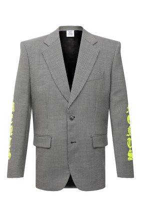Мужской шерстяной пиджак VETEMENTS серого цвета по цене 284500 руб., арт. UE52JA400G 1208/M | Фото 1 Мужской шерстяной пиджак VETEMENTS серого цвета, арт. UE52JA400G 1208/M | Фото 1 (Случай: Повседневный; Рукава: Длинные; Длина (для топов): Стандартные; Стили: Панк, Гранж; 1-2-бортные: Однобортные; Материал внешний: Шерсть; Материал подклада: Вискоза; Региональные ограничения белый список (Axapta Mercury): RU; Пиджаки М: Свободный)