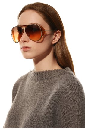 Женские солнцезащитные очки TOM FORD бежевого цвета, арт. TF900 | Фото 2 (Тип очков: С/з; Региональные ограничения белый список (Axapta Mercury): RU; Оптика Гендер: оптика-женское; Очки форма: Авиаторы)