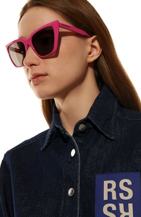 Женские солнцезащитные очки BALENCIAGA фуксия цвета, арт. BB0046S 005 | Фото 2 (Тип очков: С/з; Оптика Гендер: оптика-женское; Очки форма: Квадратные)