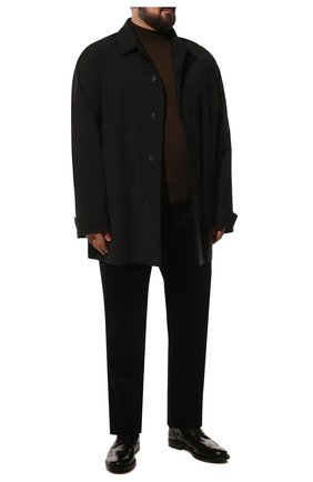 Мужской плащ BRIONI черного цвета по цене 391500 руб., арт. SHN90L/P1A0K | Фото 2 Мужской плащ BRIONI черного цвета, арт. SHN90L/P1A0K | Фото 2 (Материал внешний: Шерсть, Синтетический материал; Длина (верхняя одежда): До середины бедра; Рукава: Длинные; Мужское Кросс-КТ: Плащ-верхняя одежда; Стили: Классический; Big sizes: Big Sizes)
