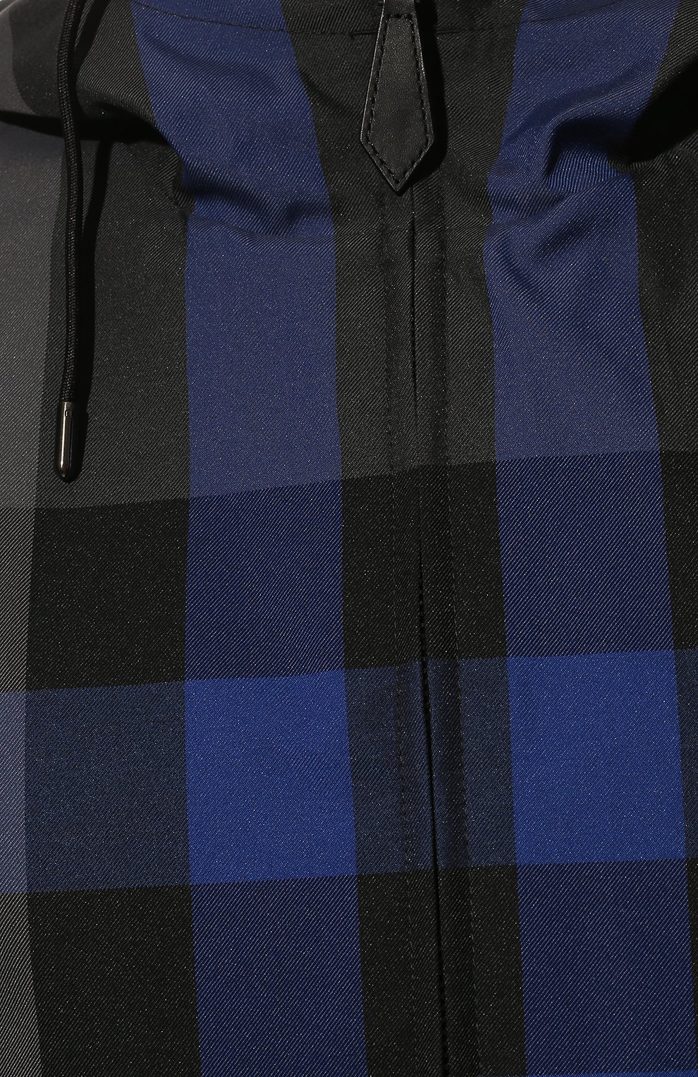 Мужская куртка BURBERRY темно-синего цвета, арт. 8047825 | Фото 5 (Кросс-КТ: Куртка, Ветровка; Рукава: Длинные; Материал внешний: Синтетический материал, Хлопок; Материал подклада: Синтетический материал; Длина (верхняя одежда): Короткие; Стили: Кэжуэл)