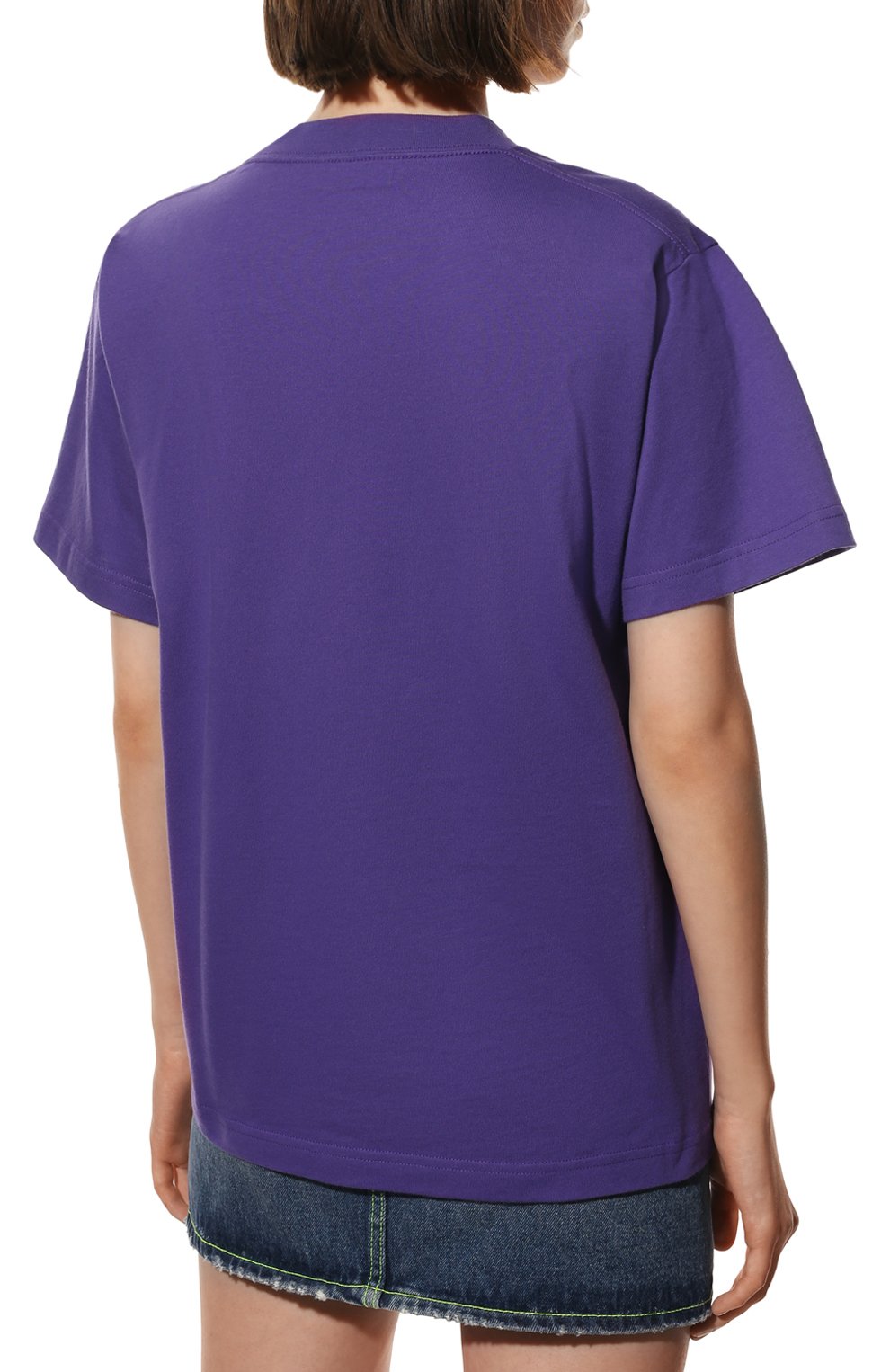 Женская хлопковая футболка BALENCIAGA фиолетового цвета, арт. 670943/TLVH4 | Фото 4 (Рукава: Короткие; Длина (для топов): Стандартные; Принт: С принтом; Материал внешний: Хлопок; Стили: Спорт-шик; Женское Кросс-КТ: Футболка-одежда)
