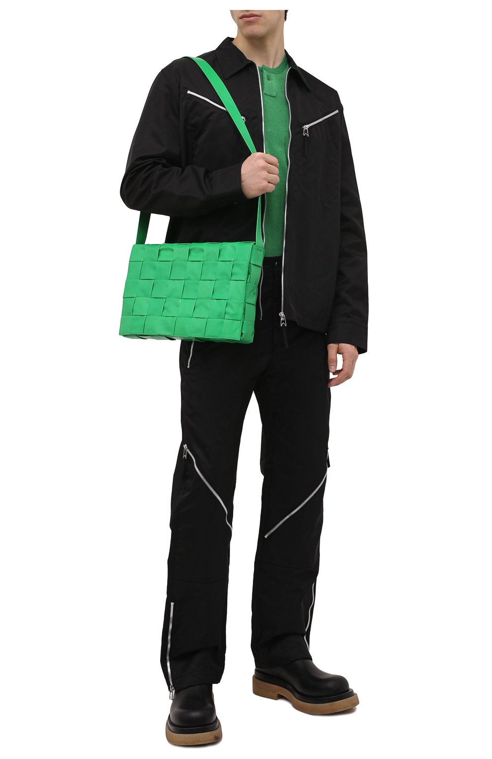 Мужская кожаная сумка cassette BOTTEGA VENETA зеленого цвета, арт. 691407/VCQ71 | Фото 3 (Материал: Натуральная кожа; Ремень/цепочка: На ремешке; Размер: large)