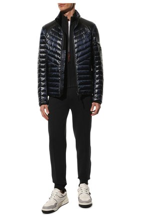 Мужская утепленная куртка BOGNER темно-синего цвета по цене 57650 руб., арт. 38166549 | Фото 2 Мужская утепленная куртка BOGNER темно-синего цвета, арт. 38166549 | Фото 2 (Длина (верхняя одежда): Короткие; Рукава: Длинные; Материал подклада: Синтетический материал; Материал внешний: Синтетический материал; Стили: Кэжуэл; Кросс-КТ: Куртка; Мужское Кросс-КТ: утепленные куртки)