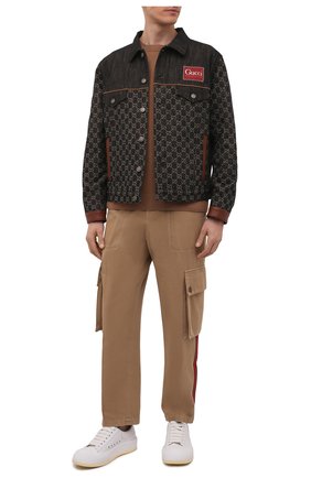Мужская джинсовая куртка GUCCI черного цвета по цене 230500 руб., арт. 649110/XDBR2 | Фото 2 Мужская джинсовая куртка GUCCI черного цвета, арт. 649110/XDBR2 | Фото 2 (Длина (верхняя одежда): Короткие; Рукава: Длинные; Материал внешний: Хлопок, Деним; Кросс-КТ: Деним, Куртка; Стили: Гранж)