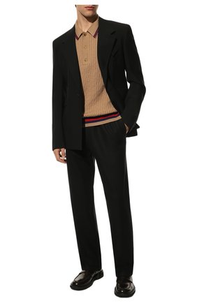 Мужское шерстяное поло GUCCI бежевого цвета по цене 115500 руб., арт. 673659/XKB2Z | Фото 2 Мужское шерстяное поло GUCCI бежевого цвета, арт. 673659/XKB2Z | Фото 2 (Кросс-КТ: Трикотаж; Стили: Кэжуэл; Застежка: Пуговицы; Длина (для топов): Стандартные; Материал внешний: Шерсть; Рукава: Короткие)