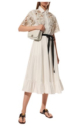 Женское платье REDVALENTINO молочного цвета по цене 96650 руб., арт. XR0VA21R/6FC | Фото 2 Женское платье REDVALENTINO молочного цвета, арт. XR0VA21R/6FC | Фото 2 (Рукава: Короткие; Длина Ж (юбки, платья, шорты): Миди; Материал внешний: Синтетический материал, Хлопок; Женское Кросс-КТ: Платье-одежда; Материал подклада: Хлопок; Случай: Повседневный; Стили: Романтичный)