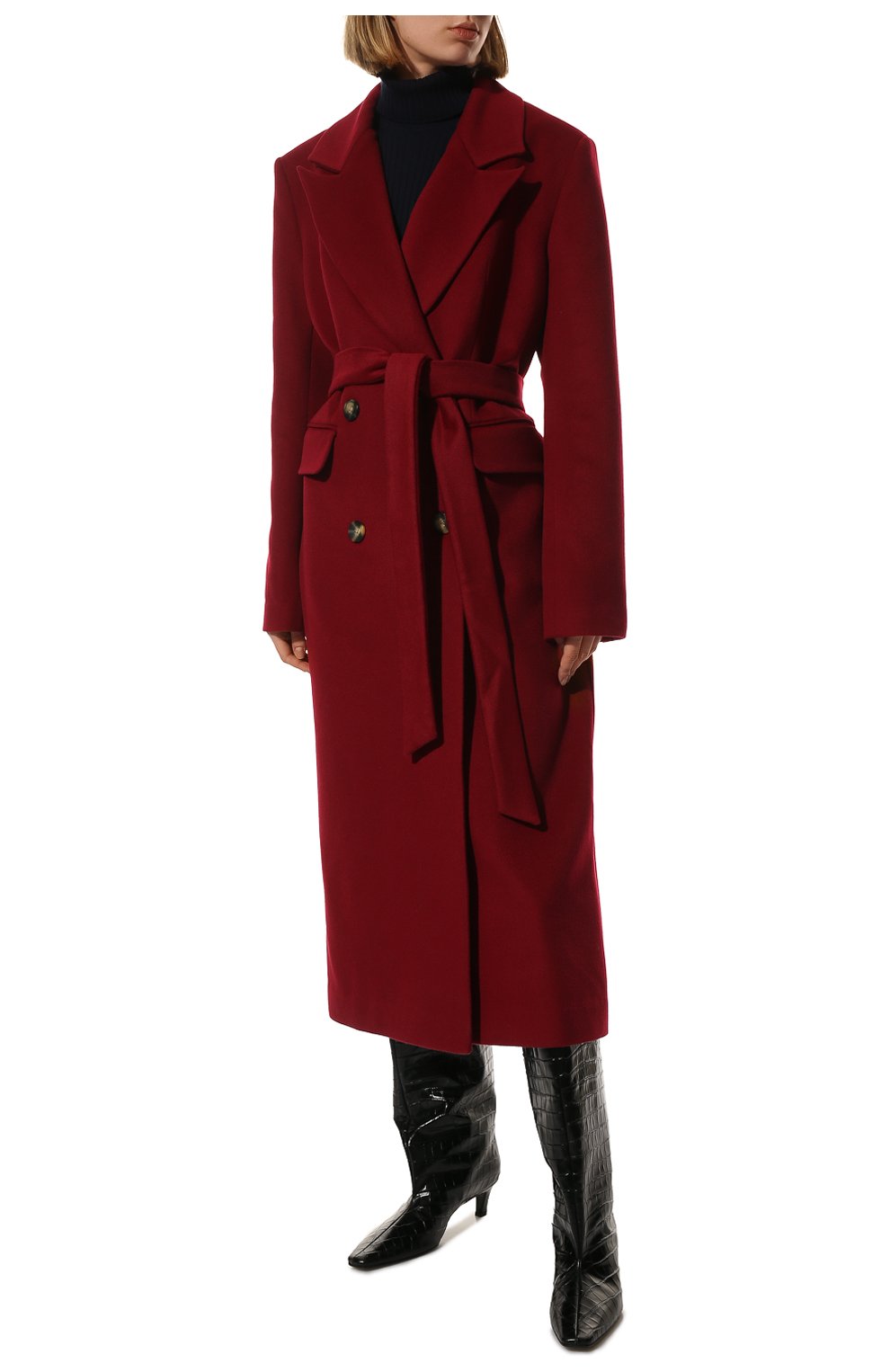 Женское пальто из шерсти и вискозы LESYANEBO бордового цвета, арт. FW21/H-405/OLZ | Фото 3 (Материал внешний: Шерсть; Рукава: Длинные; Длина (верхняя одежда): Длинные; 1-2-бортные: Двубортные; Стили: Кэжуэл)