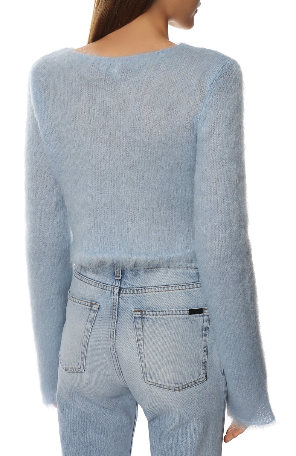 Женский пуловер SAINT LAURENT светло-голубого цвета, арт. 685071/YA2HQ | Фото 4 (Материал внешний: Шерсть; Рукава: Длинные; Женское Кросс-КТ: Пуловер-одежда; Длина (для топов): Укороченные; Стили: Романтичный)