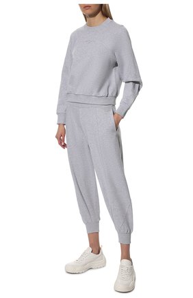 Женский хлопковый свитшот STELLA MCCARTNEY серого цвета по цене 59950 руб., арт. 604200/SPW32 | Фото 2 Женский хлопковый свитшот STELLA MCCARTNEY серого цвета, арт. 604200/SPW32 | Фото 2 (Длина (для топов): Стандартные; Рукава: Длинные; Материал внешний: Хлопок; Женское Кросс-КТ: Свитшот-одежда; Стили: Спорт-шик)