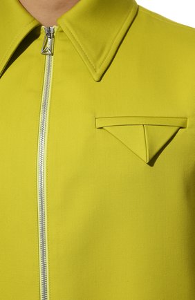 Мужская шерстяная куртка BOTTEGA VENETA светло-зеленого цвета, арт. 692119/VKIV0 | Фото 5 (Кросс-КТ: Куртка; Мужское Кросс-КТ: шерсть и кашемир; Материал внешний: Шерсть; Рукава: Длинные; Принт: Без принта; Длина (верхняя одежда): Короткие; Материал подклада: Вискоза; Стили: Минимализм)