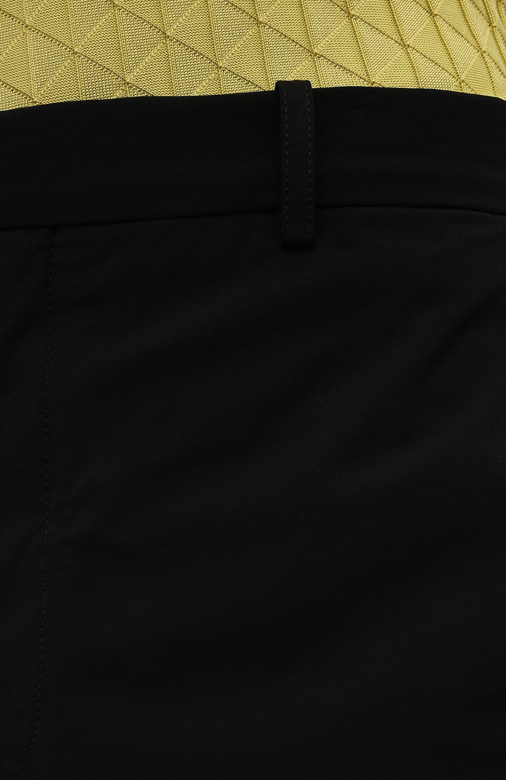 Мужские брюки BOTTEGA VENETA черного цвета, арт. 686618/V1JU0 | Фото 5 (Длина (брюки, джинсы): Стандартные; Случай: Повседневный; Материал внешний: Синтетический материал; Материал подклада: Синтетический материал; Стили: Минимализм)