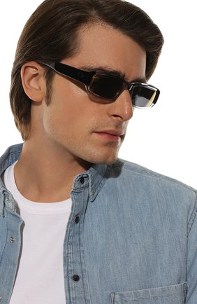 Женские солнцезащитные очки JACQUEMUS серого цвета по цене 41700 руб., арт. LES LUNETTES ALTU MULTI BLACK | Фото 3 Женские солнцезащитные очки JACQUEMUS серого цвета, арт. LES LUNETTES ALTU MULTI BLACK | Фото 3 (Кросс-КТ: С/з-унисекс; Тип очков: С/з; Оптика Гендер: оптика-унисекс)