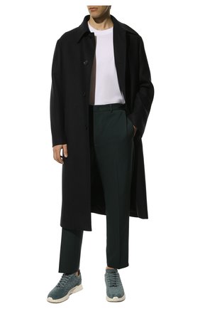 Мужские замшевые кроссовки GIORGIO ARMANI голубого цвета по цене 89950 руб., арт. X2X156/XN139 | Фото 2 Мужские замшевые кроссовки GIORGIO ARMANI голубого цвета, арт. X2X156/XN139 | Фото 2 (Материал внешний: Кожа, Замша; Материал внутренний: Натуральная кожа; Материал утеплителя: Без утеплителя; Стили: Классический)