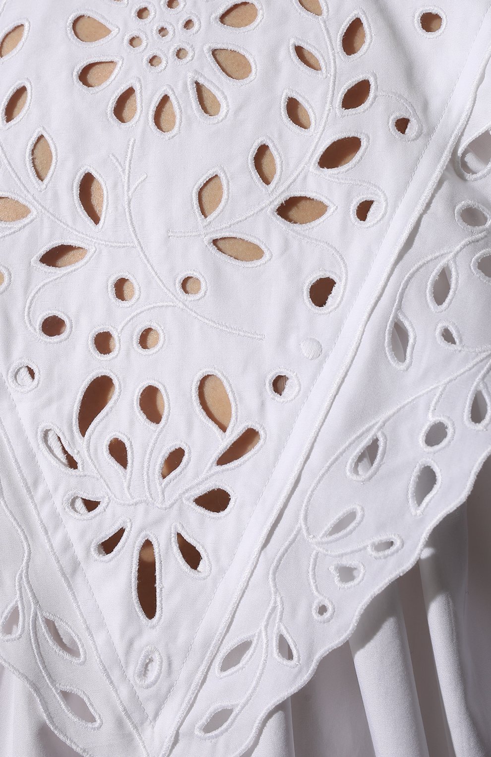 Женская хлопковая блузка CHLOÉ белого цвета, арт. CHC22SHT31481 | Фото 5 (Рукава: Длинные; Принт: Без принта; Длина (для топов): Удлиненные; Материал внешний: Хлопок; Стили: Бохо; Женское Кросс-КТ: Блуза-одежда)