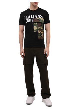 Мужская хлопковая футболка DOLCE & GABBANA черного цвета по цене 79850 руб., арт. G8NZ3T/G7BTA | Фото 2 Мужская хлопковая футболка DOLCE & GABBANA черного цвета, арт. G8NZ3T/G7BTA | Фото 2 (Материал внешний: Хлопок; Длина (для топов): Стандартные; Рукава: Короткие; Принт: С принтом; Стили: Милитари)