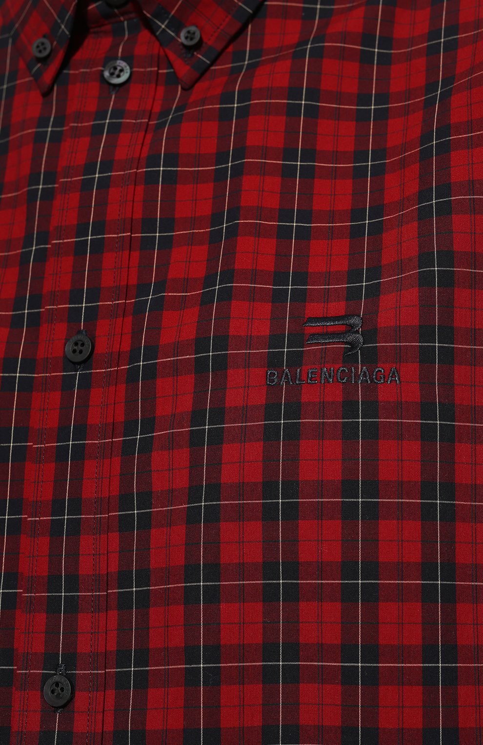 Женская хлопковая рубашка BALENCIAGA красного цвета, арт. 681004/TLM20 | Фото 5 (Принт: Клетка; Рукава: Длинные; Женское Кросс-КТ: Рубашка-одежда; Стили: Гранж; Длина (для топов): Удлиненные; Материал внешний: Хлопок)
