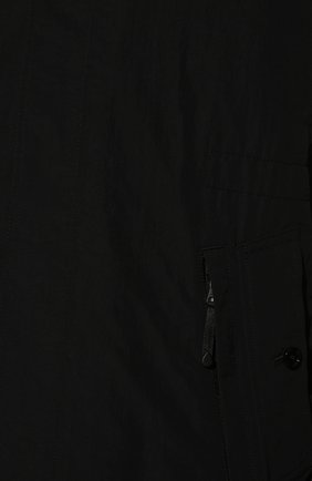 Мужской плащ BURBERRY черного цвета, арт. 8051050 | Фото 5 (Мужское Кросс-КТ: Плащ-верхняя одежда; Рукава: Длинные; Длина (верхняя одежда): До середины бедра; Материал внешний: Синтетический материал; Материал подклада: Синтетический материал; Стили: Кэжуэл)