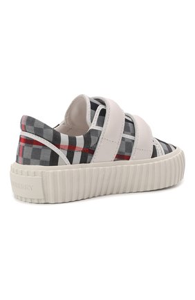 Мужского текстильные кеды BURBERRY голубого цвета по цене 29500 руб., арт. 8049407 | Фото 3 Мужского текстильные кеды BURBERRY голубого цвета, арт. 8049407 | Фото 3 (Мальчики Кросс-КТ: Обувь-низкие; Кросс-КТ: велькро)