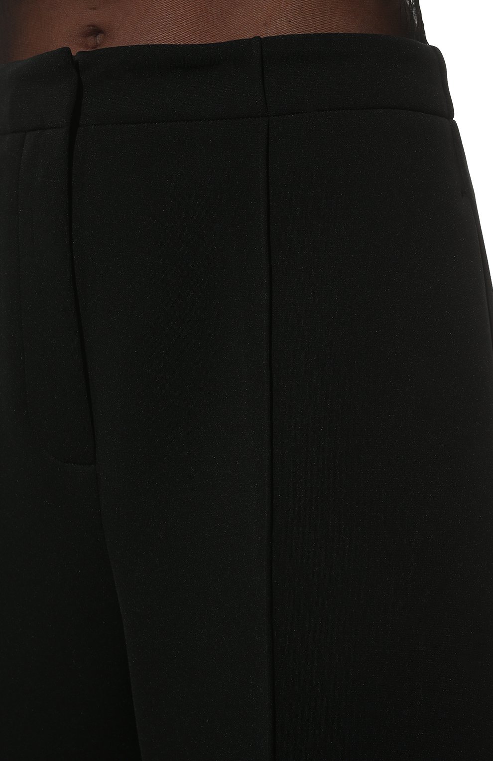 Женские брюки THE ROW черного цвета, арт. 6026K314 | Фото 5 (Силуэт Ж (брюки и джинсы): Широкие; Длина (брюки, джинсы): Стандартные; Женское Кросс-КТ: Брюки-одежда; Материал внешний: Синтетический материал; Стили: Кэжуэл)