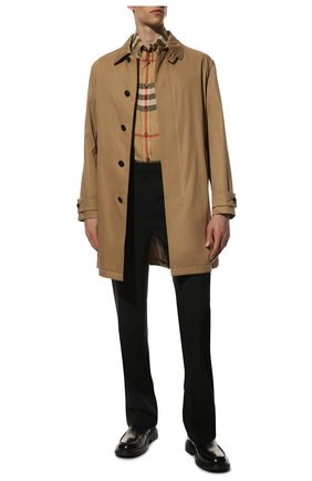 Мужской хлопковый плащ ERMENEGILDO ZEGNA темно-бежевого цвета по цене 211500 руб., арт. UZT11/Z303 | Фото 2 Мужской хлопковый плащ ERMENEGILDO ZEGNA темно-бежевого цвета, арт. UZT11/Z303 | Фото 2 (Рукава: Длинные; Материал внешний: Хлопок; Длина (верхняя одежда): До середины бедра; Материал подклада: Хлопок; Мужское Кросс-КТ: Плащ-верхняя одежда; Стили: Кэжуэл)